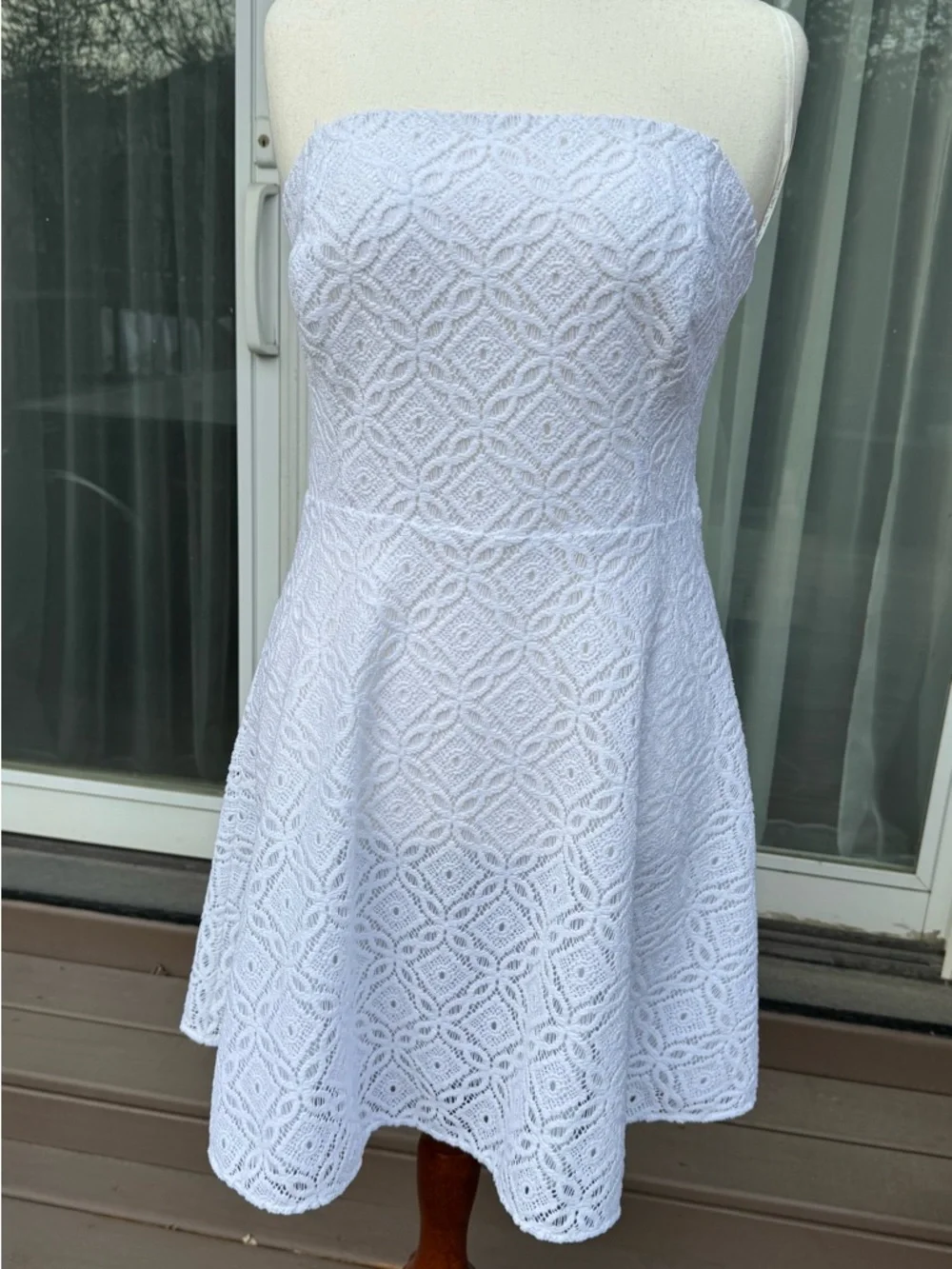LILLY PULITZER Jennilee Dress in Treliss Lace. Modified. L - Picture 3 of 16